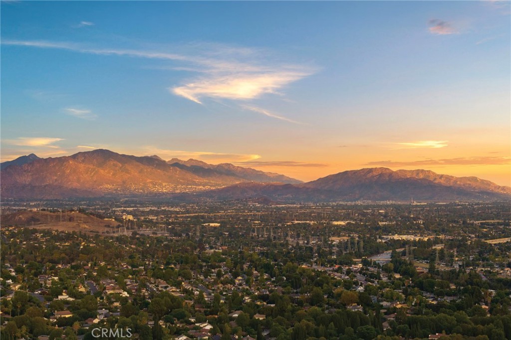 17879 Ridgeway Road Granada Hills, CA 91344 - Photo 74 of 75 Gallery Image 74