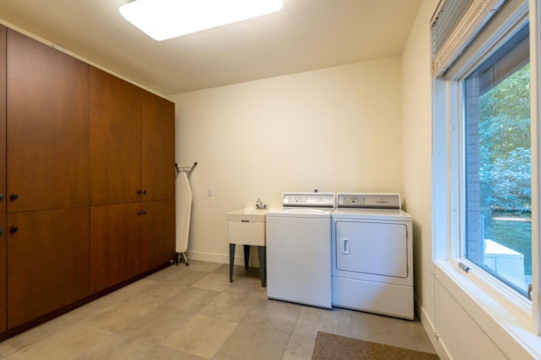 10051 Indian Lake Road Reed City, MI 49677 - Photo 22 of 95 laundry