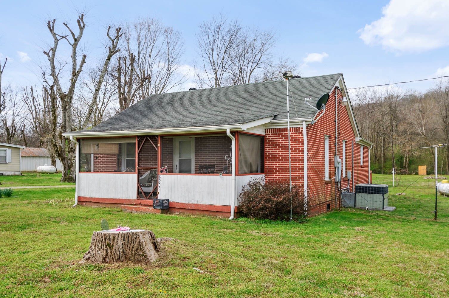 8586 Enterprise Road Mount Pleasant, TN 38474 - Photo 1 of 27 Gallery Image 1
