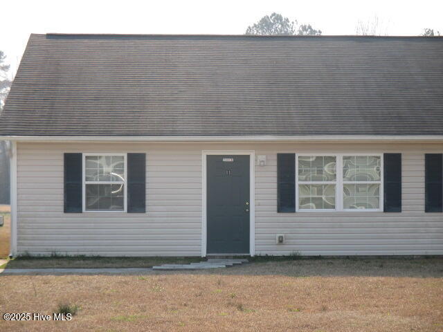586 Haws Run Road, Unit 11 Jacksonville, NC 28540 - Photo 1 of 12 Front