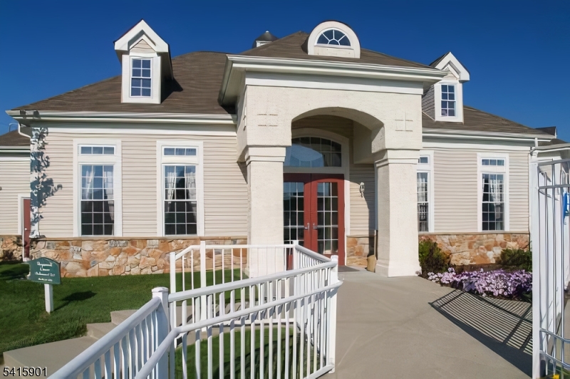 28 Sutton Court Pennington, NJ 08534 - Photo 18 of 35