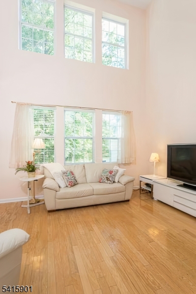 28 Sutton Court Pennington, NJ 08534 - Photo 31 of 35