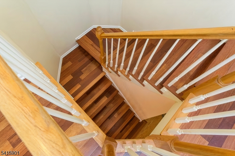 28 Sutton Court Pennington, NJ 08534 - Photo 32 of 35