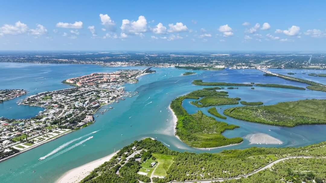 35 Harbour Isle Drive West, Unit 302 Fort Pierce, FL 34949 - Photo 27 of 30 a view of a city
