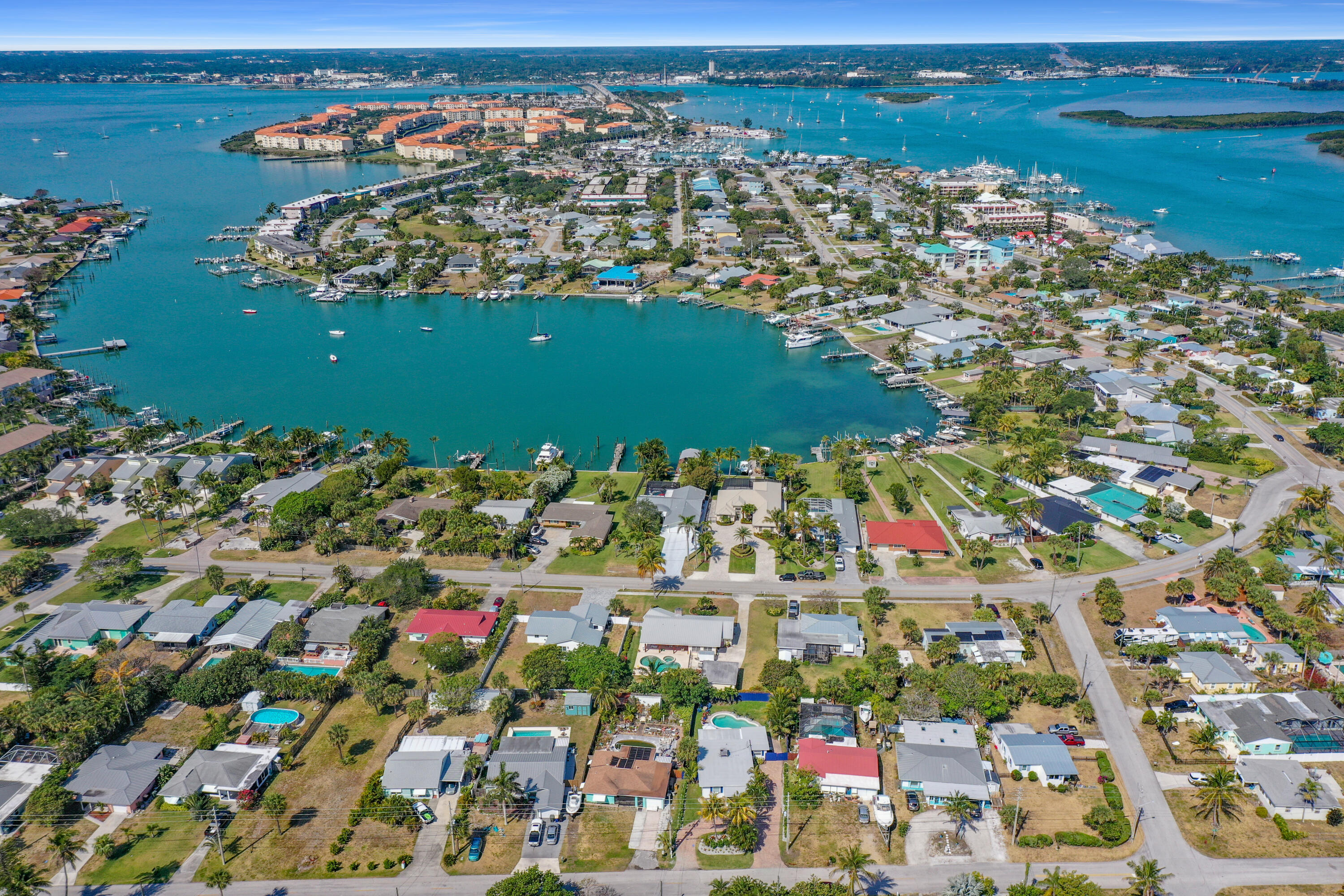 35 Harbour Isle Drive West, Unit 302 Fort Pierce, FL 34949 - Photo 28 of 30 view of city and ocean