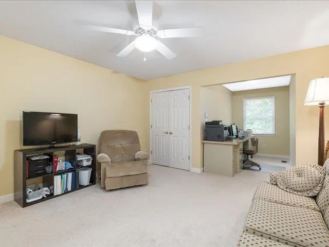 $361,500 | 41 Hickory Nut Lane, Staunton, VA 24401