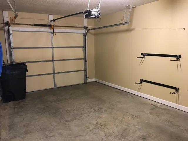 $361,500 | 41 Hickory Nut Lane, Staunton, VA 24401