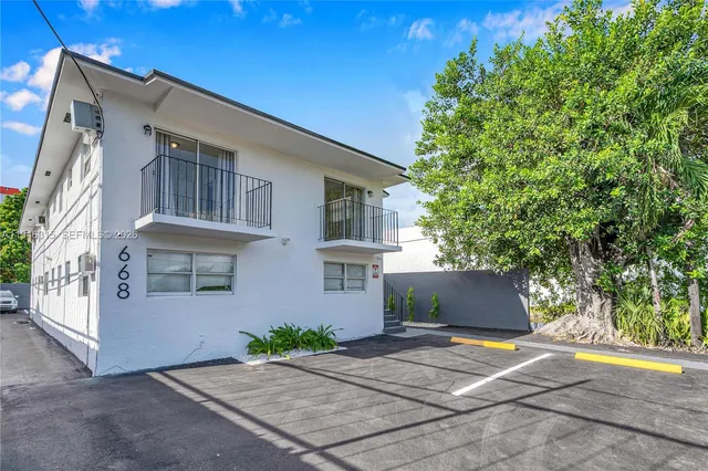 $2,000 | 668 Northwest 31st Street, Unit 1, Miami, FL 33127
