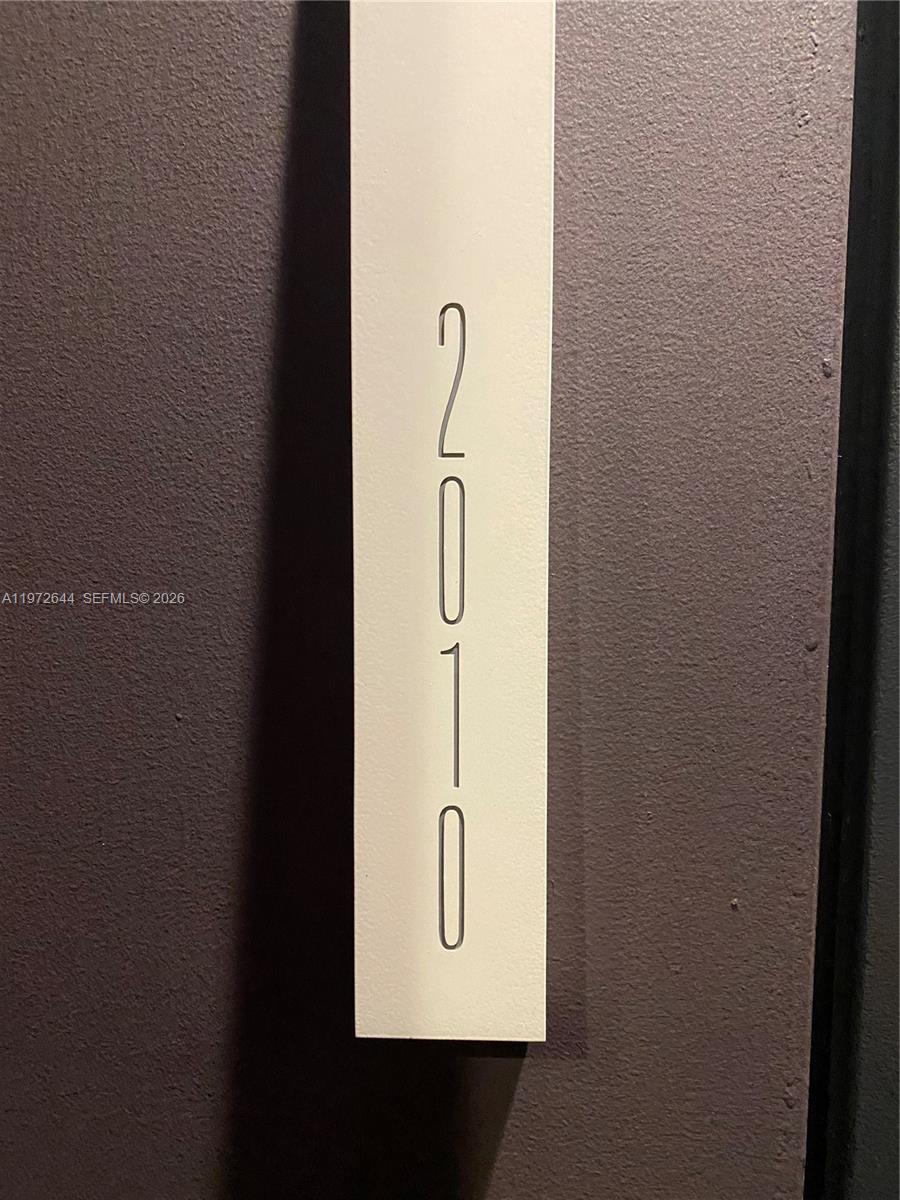 88 Southwest 7th Street, Unit 2010 Miami, FL 33130 - Photo 2 of 28