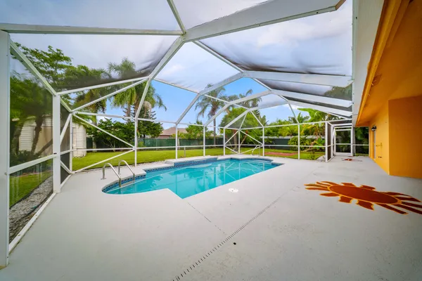 $465,000 | 6121 Northwest Daroco Terrace, Port St. Lucie, FL 34986