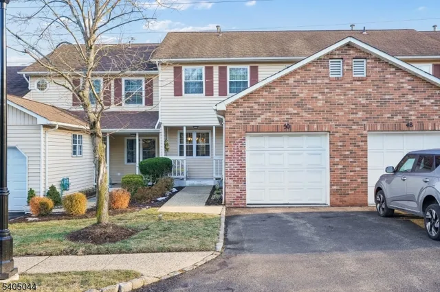 $619,000 | 50 Canterbury Road, Chatham, NJ 07928