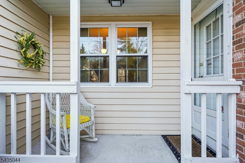 50 Canterbury Road Chatham, NJ 07928 - Photo 4 of 27