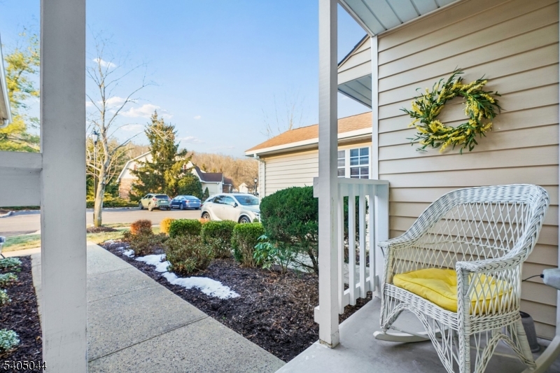 50 Canterbury Road Chatham, NJ 07928 - Photo 5 of 27