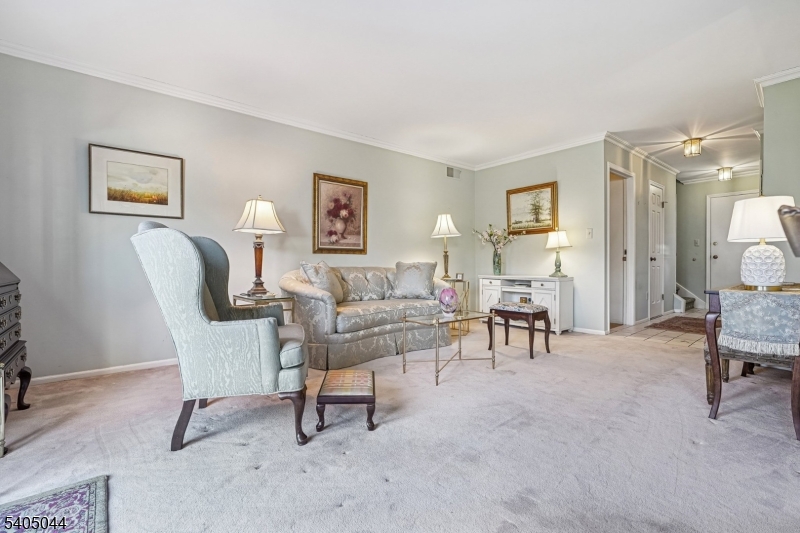 50 Canterbury Road Chatham, NJ 07928 - Photo 6 of 27