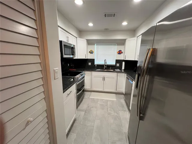 $1,800 | 14459 River Beach Drive, Unit 226, Port Charlotte, FL 33953