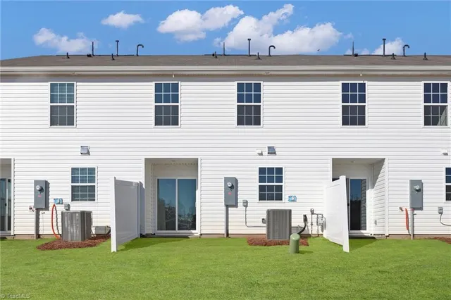 $219,999 | 171 Plumtree Court, King, NC 27021