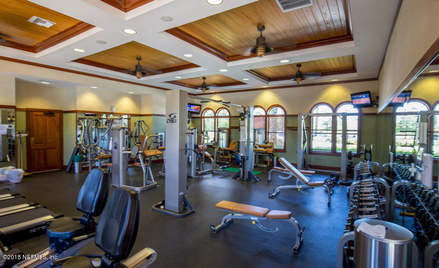122 Nelson Lane St. Johns, FL 32259 - Photo 25 of 33 a view of a room with gym equipment