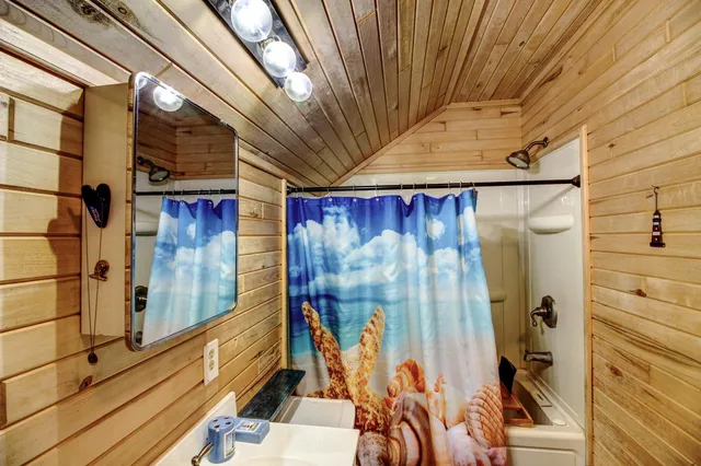 $412,500 | 17606 390th Street, Menahga, MN 56464