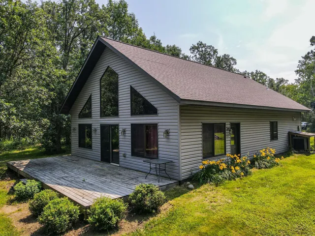 $412,500 | 17606 390th Street, Menahga, MN 56464