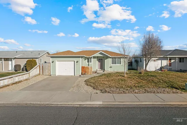 $274,000 | 257 El Camino Avenue, Twin Falls, ID 83301