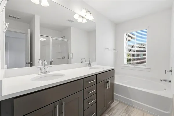 $2,250 | 2251 Mulsanne Drive, Lithonia, GA 30058