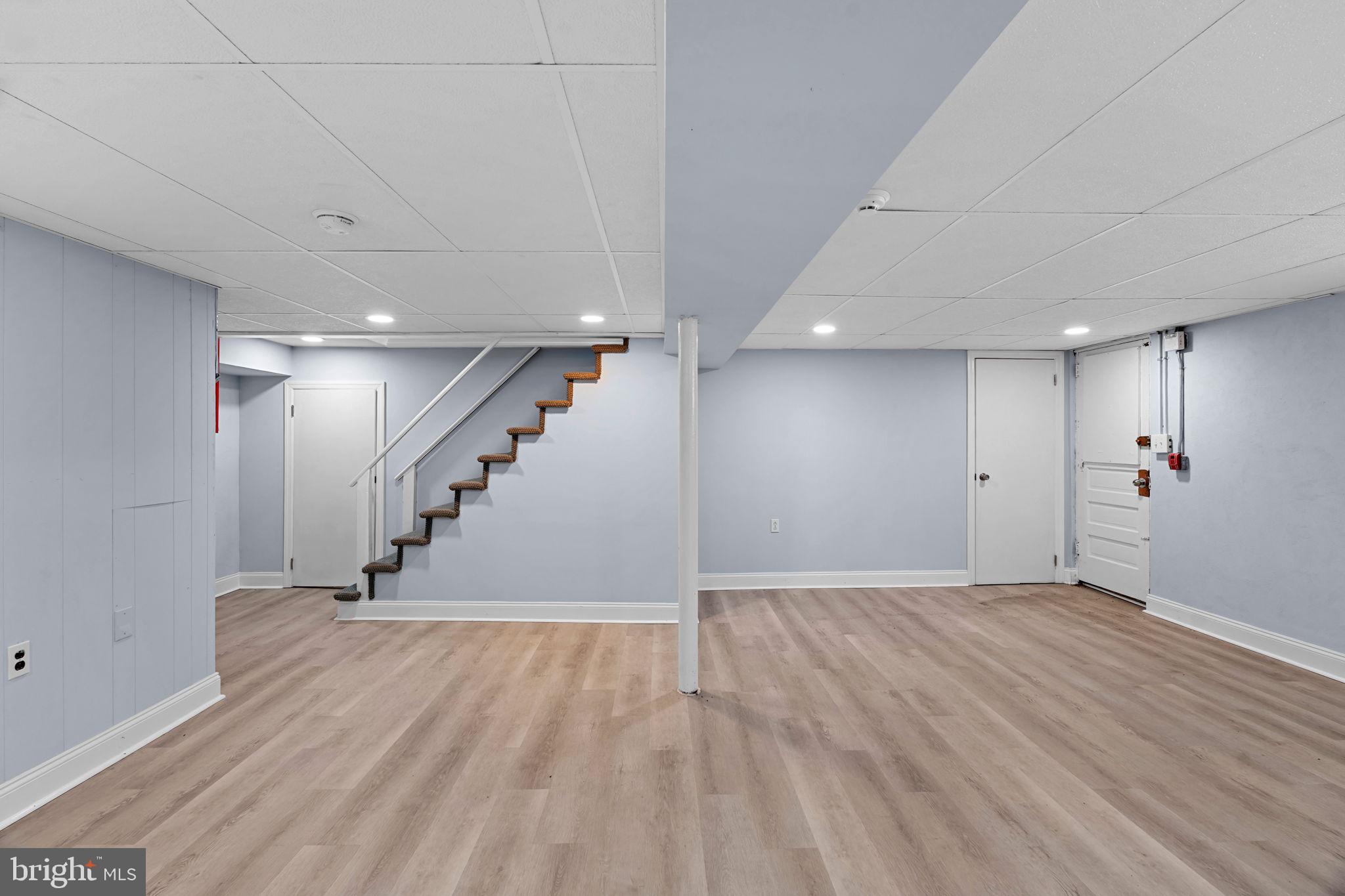 906 Rhawn Street Philadelphia, PA 19111 - Photo 24 of 26 Gallery Image 24