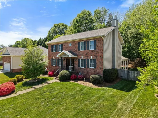 $389,900 | 4450 Greenfield Way Drive, Winston-Salem, NC 27103