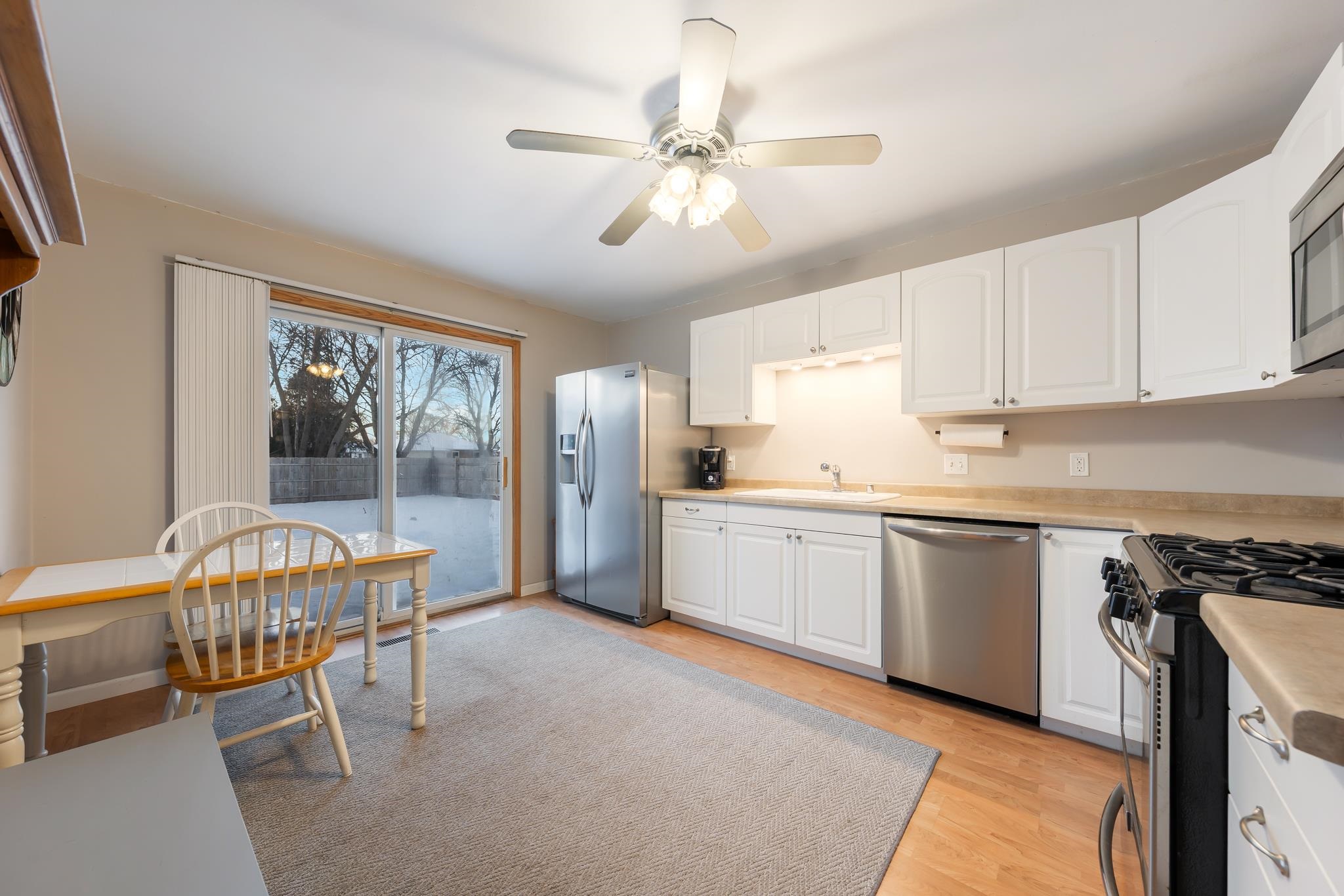 732 Manitowoc Street Menasha, WI 54952 - Photo 19 of 28