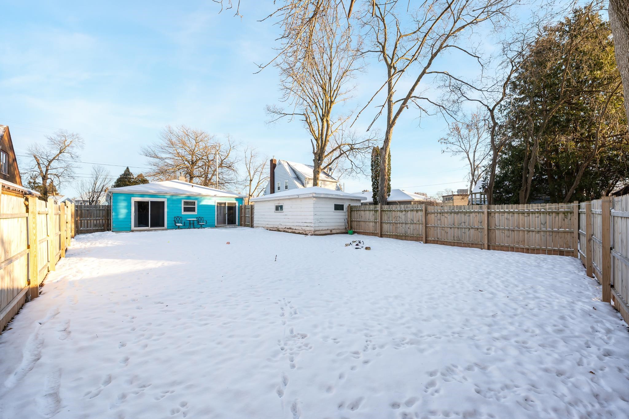 732 Manitowoc Street Menasha, WI 54952 - Photo 6 of 28