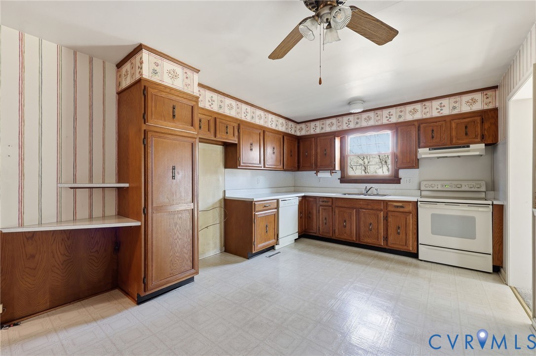 11551 Edinburgh Road Glen Allen, VA 23060 - Photo 11 of 24