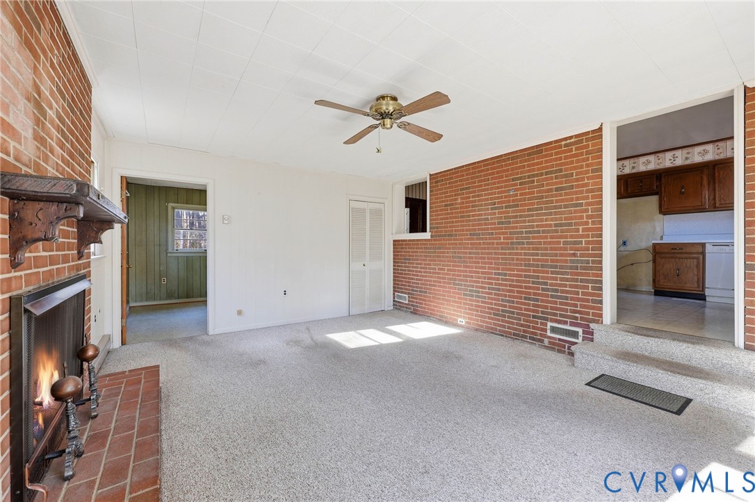 11551 Edinburgh Road Glen Allen, VA 23060 - Photo 7 of 24