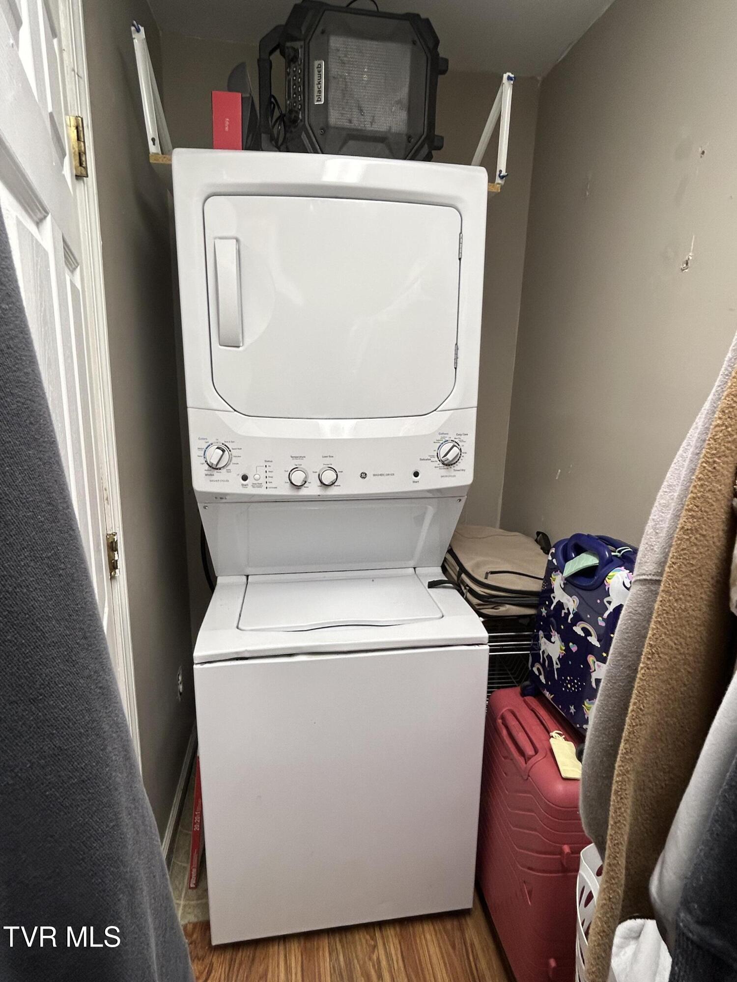 257 Lynn Road Johnson City, TN 37604 - Photo 11 of 11 257 lynn 2