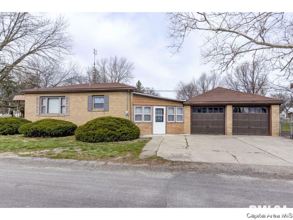 1100 North Ohio Street Springfield, IL 62702 - Photo 2 of 30