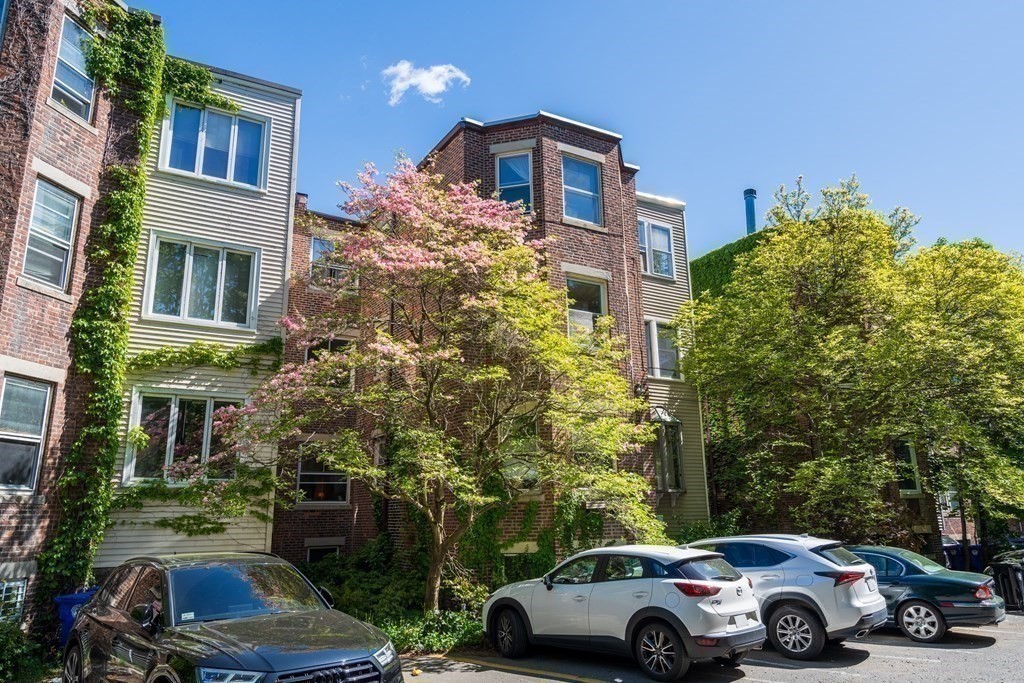 12 Euston Street, Unit 2 Brookline, MA 02446 - Photo 12 of 13