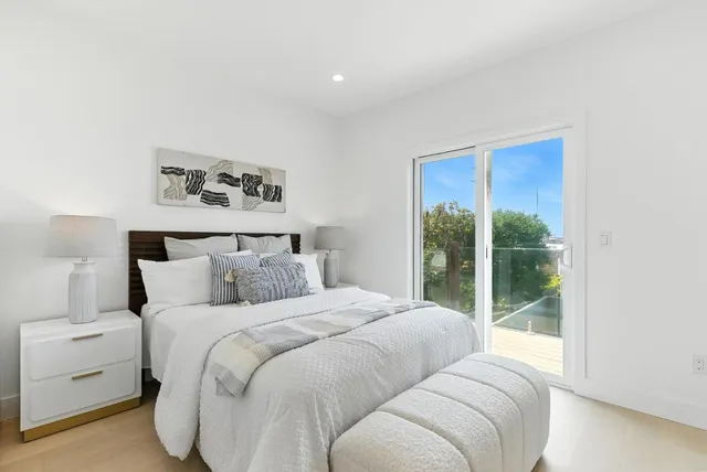 $2,398,000 | 1815 18th Avenue, San Francisco, CA 94122