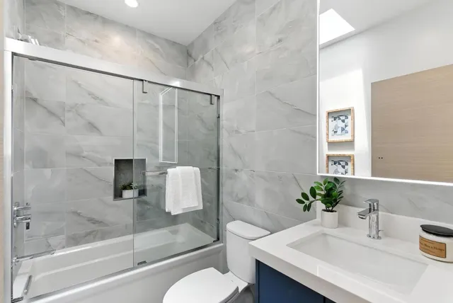 $2,398,000 | 1815 18th Avenue, San Francisco, CA 94122