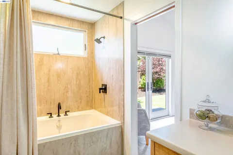 $1,538,000 | 5812 Alderbrook Court, Castro Valley, CA 94552