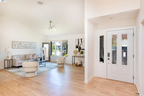 $1,538,000 | 5812 Alderbrook Court, Castro Valley, CA 94552