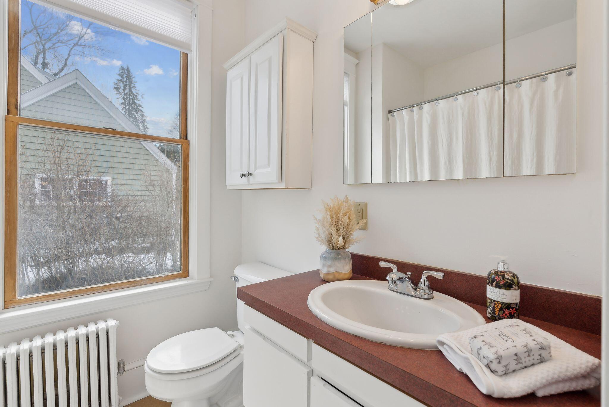 32 Rosedale Street Portland, ME 04103 - Photo 26 of 49 First Floor Full Bathroom
