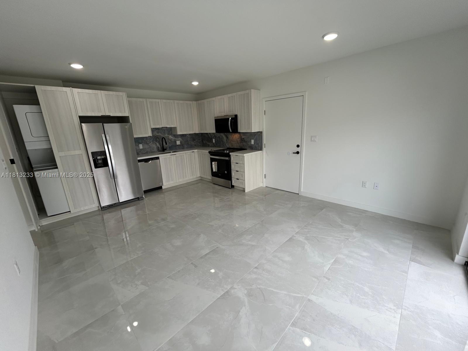 14569 Southwest 262nd Street, Unit 1 Homestead, FL 33032 - Photo 5 of 10