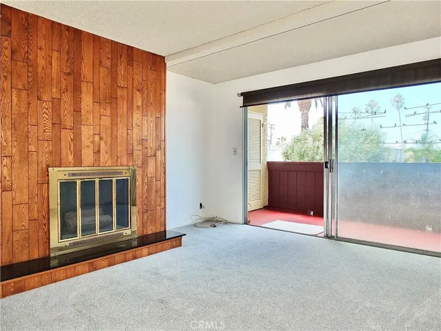 $559,000 | 2805 East 3rd Street, Unit 10, Long Beach, CA 90814