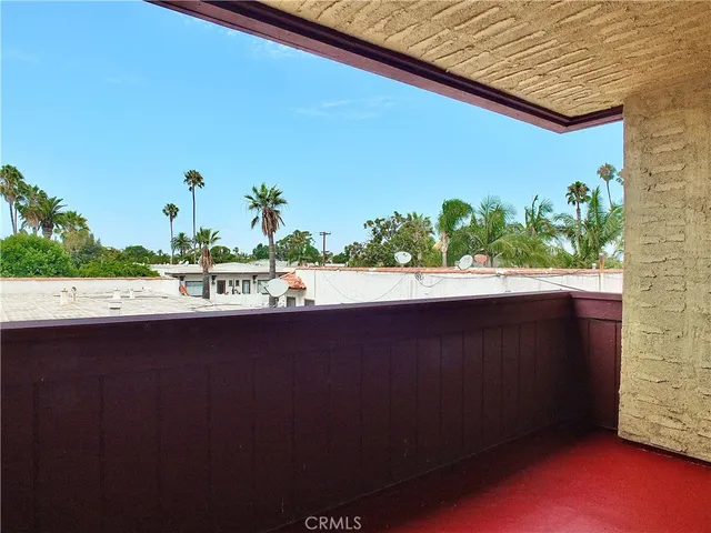 $559,000 | 2805 East 3rd Street, Unit 10, Long Beach, CA 90814