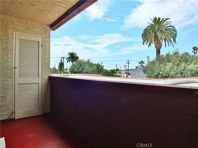 $559,000 | 2805 East 3rd Street, Unit 10, Long Beach, CA 90814