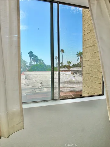 $559,000 | 2805 East 3rd Street, Unit 10, Long Beach, CA 90814