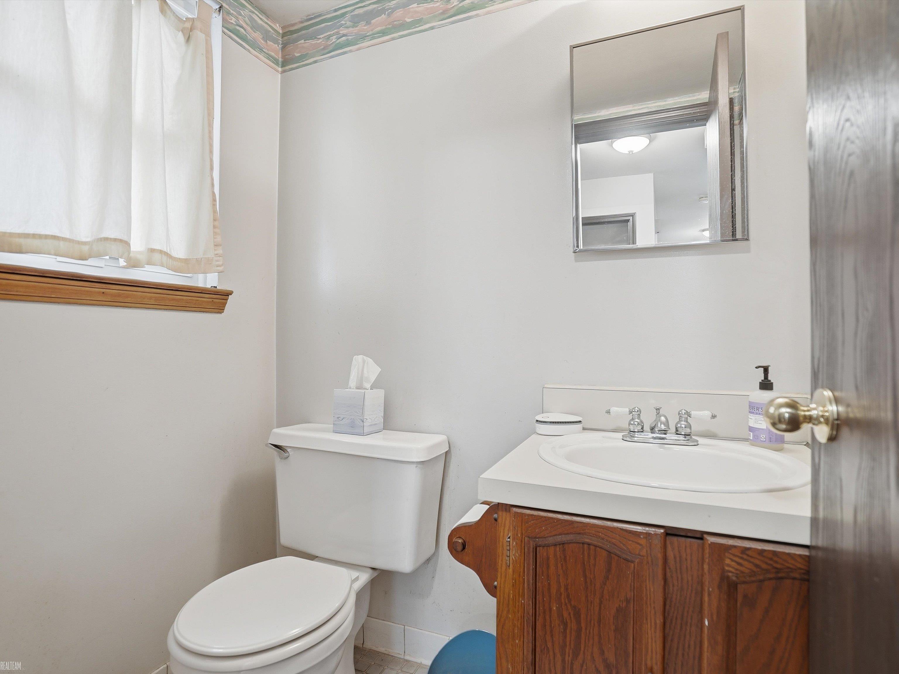 50093 Waterloo Chesterfield, MI 48047 - Photo 15 of 37