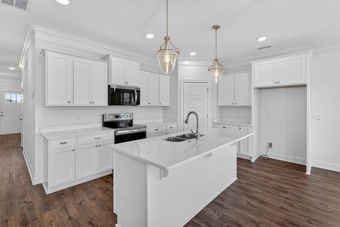 228 Allie Loop Brunswick, GA 31525 - Photo 11 of 34