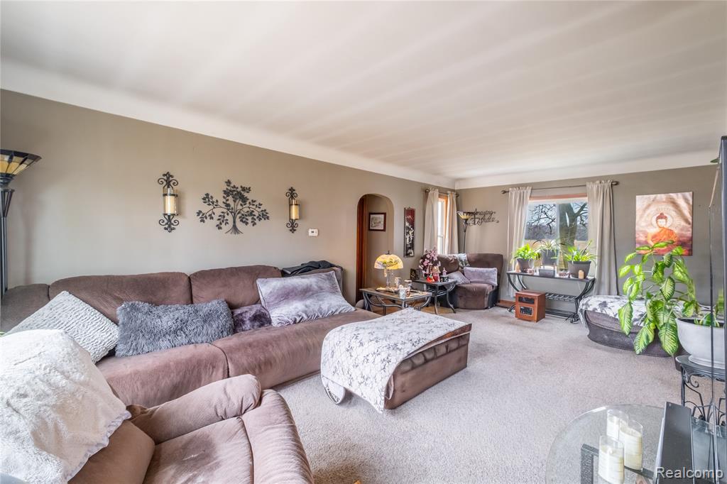 2375 West Mt Morris Road Mount Morris, MI 48458 - Photo 10 of 36