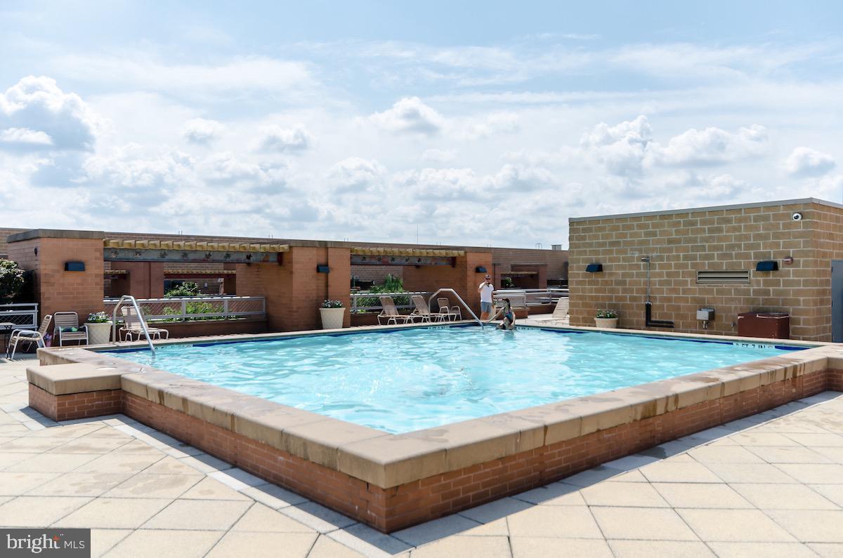 616 E Street Northwest, Unit 810 Washington, DC 20004 - Photo 12 of 15 a view of outdoor space and yard