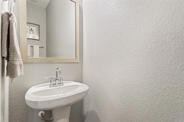 $2,200 | 120 Benmyrtle Trail, Georgetown, TX 78626