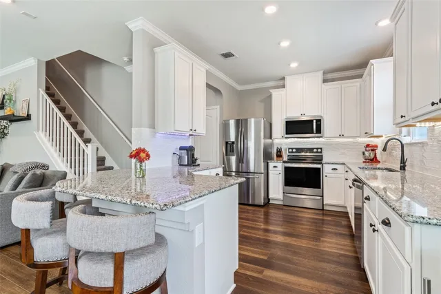 $2,200 | 120 Benmyrtle Trail, Georgetown, TX 78626